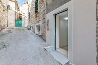 Apartment 3M - One Bedroom Apartment - 9