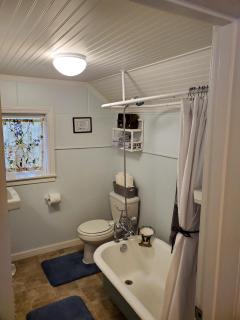 Bay Cottage Getaway - Port Townsend - 4