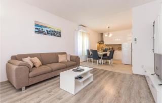 Amazing Home In Polaca - Tinj - 7