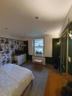 The Lodge Stanwell - Stanwell - 4