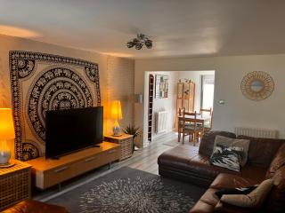 Urban Escape Glasgow Green Free Parking 20min walk to City Center - Glasgow - 3