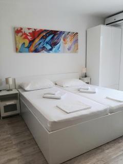 Apartman i soba Nina - Supetar - 0