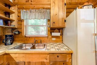 Pop Pop's Porch - Upper - Waynesville - 3