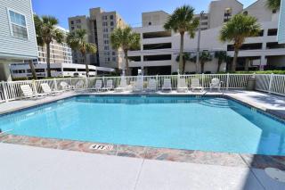 Ocean View in Famous Cherry Grove 50 Steps to Beach - Myrtle Beach - 6