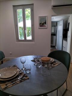 Studio terrasse, intra-muros, climatisé avec Wifi - Avignone - 2