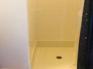 King Size Studio in Heart of Downtown - Columbus - 6