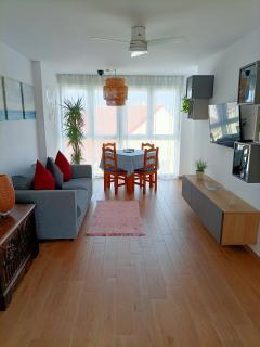 Precioso apartamento con piscina en la playa - Mogro - 0