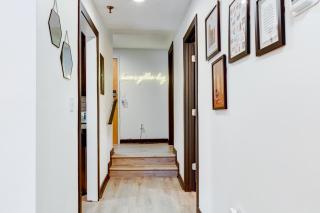 Entire condo in downtown winston - 5