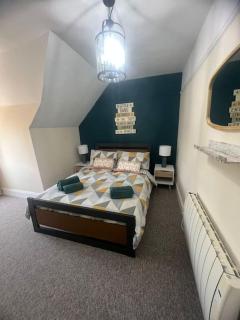 Family Marine Apartment with Sea View - Dawlish - 4
