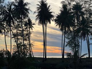 Arryantz by the beach - 5