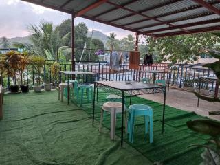 Marbeth Inn - Coron - 8