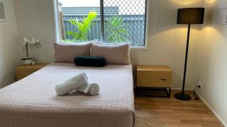 Private Guesthouse - Pet friendly - Walk to Beach - Buddina - 8