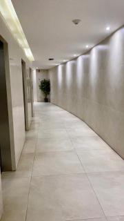 Platinum II Equipetrol frente Ventura Mall Super Lujo Hermosas Vistas - 6