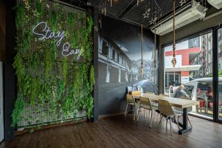 Patong Poshtel - 3