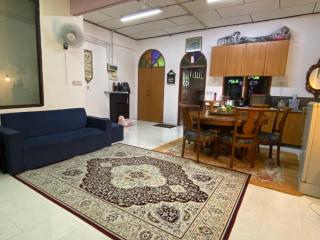 Aryaty Stay Pantai Batu Buruk Kuala Terengganu - 6