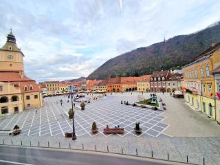 Key Apartments in Main Square - Braşov - 9