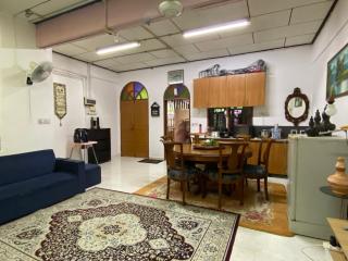 Aryaty Stay Pantai Batu Buruk Kuala Terengganu - 9