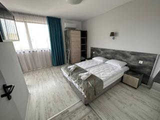 Studios and Apartments Pomorie - Pomorie - 2