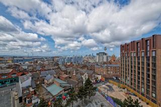 Sidemersey Livings- Convenient and Accessible 1-Bedroom Flat with a View, Central Liverpool - 6