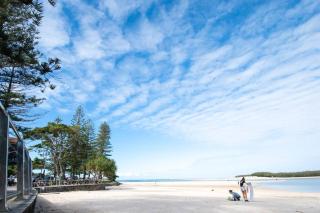 Callie Beach Escape - Beachside View, Family Friendly, Walk Everywhere - Caloundra - 5