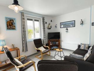 Maison 3 étoiles avec jardin clos, à 800 m de la plage, proche port de Saint-Sauveur, Île-Grande - FR-1-542-22 - Kerjagu - 8