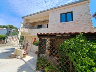 Holiday home Jakov - Bibinje - 0