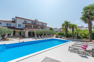 Villa Hope - Apartments with Shared Pool - Poreč - 7