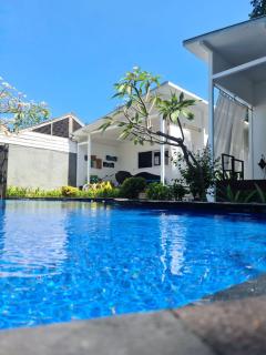 Wah Danima Resort & Restaurant - Gili Trawangan - 0