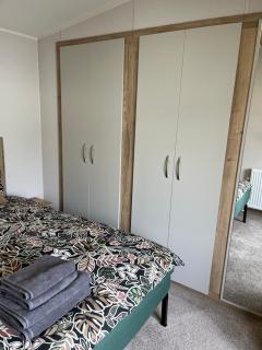 Arizona - Pura Vida Holidays Caravan - Clacton-on-Sea - 4