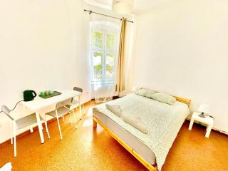 Atlas' House - Poznań - 1