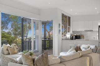 Knoll House Killcare - Stay 3 Pay 2 - Hardys Bay - 8