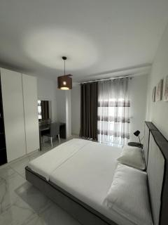 Luxury Penthouse B&E - Sarandë - 1