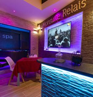 Monsuite Relais 3 - Black Suite - Monserrato - 8