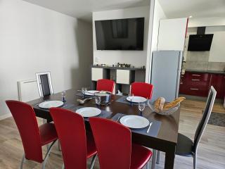 Chez Louise, Appartement T3 à deux pas du centre - Luchon - 9