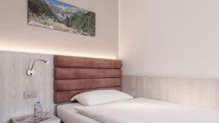 Hotel La Perla - 4