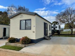 Acacia Caravan Park & Holiday Units - Ararat - 2