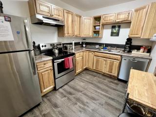 2 King Bedrooms each with full bath, Amazing Views! - Healy - 6