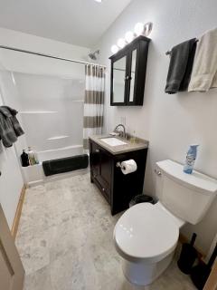 2 King Bedrooms each with full bath, Amazing Views! - Healy - 2