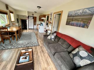 Denali Park 2 Bedroom Mom in Law - 9