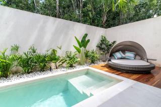 Beautiful 4BR, Up to 8 Guests, Private Pool, 10 min to Beach - Playa del Carmen - 0