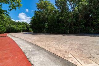 Beautiful 4BR, Up to 8 Guests, Private Pool, 10 min to Beach - Playa del Carmen - 2