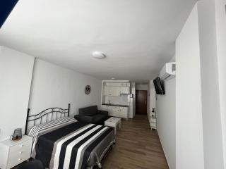 VER621 - Estudio con vistas al mar, Wifi, Piscina, Centro a 100 metros, Playa a 600 metros - Torremolinos - 6