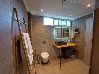 New minimal apartment,10' from Athens airport - Spata - 3