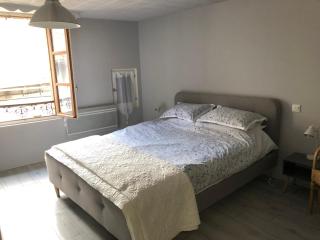 Townhouse in Mur de Barrez - Mur-de-Barrez - 2