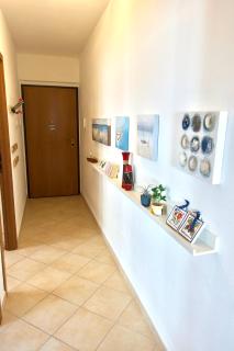 Sea view apartment with private terrace - 3