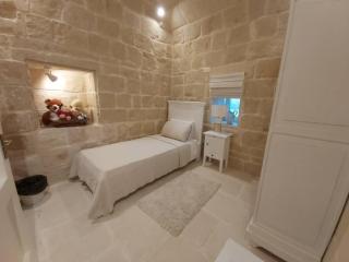 Farmhouse Villa with Large Pool and Garden in Gozo - 5