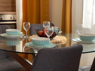 All House and Garden - Masline - 6