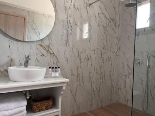 Michelangelo suites and apartments - Valanidorachi - 3