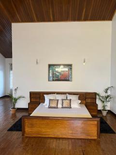 BelleVue Home Stay - Shillong - 5