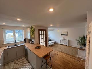 1min walk to Beach- Happy Waves- Family Home - Camber - 7